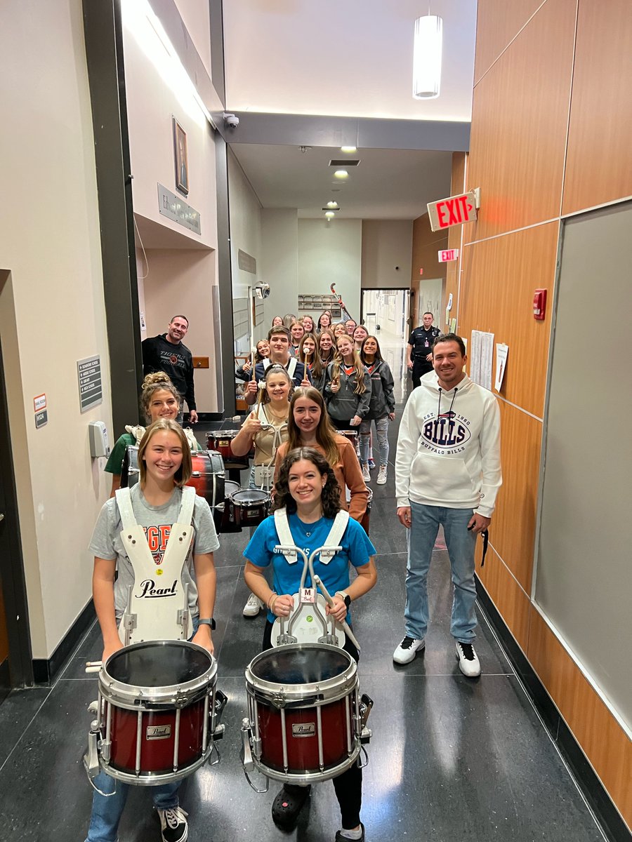 AkronHSSports's tweet photo. Field Hockey was showered with love during a Parade of Champions this morning through the school!!

The girls play on Saturday at Centereach HS at 10am against Carle Place. If they win, they will advance to the State Championship Final on Sunday at 10:00am.

Good luck Ladies!!!! https://t.co/pfhQQRh0rV