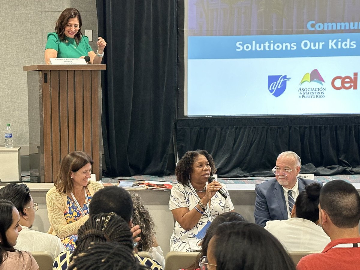 Our children get to see themselves, they get to see their full potential. That's what #CommunitySchools do. - <a href="/UFT/">UFT</a> VP Karen Alford <a href="/UCS_UFT/">United Community Schools</a>
