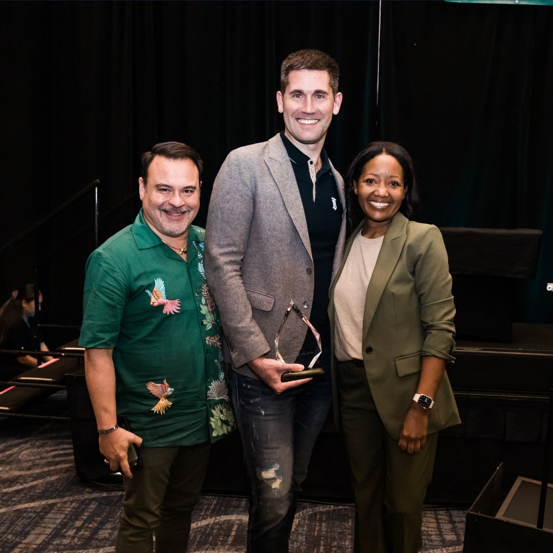 naswca's tweet photo. At the Annual Conference, we had the honor to congratulate and celebrate Tyler M. Argüello, Ph.D., DCSW as he received the 2023 Social Worker of the Year Award!

❤️ Learn more: https://t.co/Y5gmqKZMeH https://t.co/UL31uStcyT