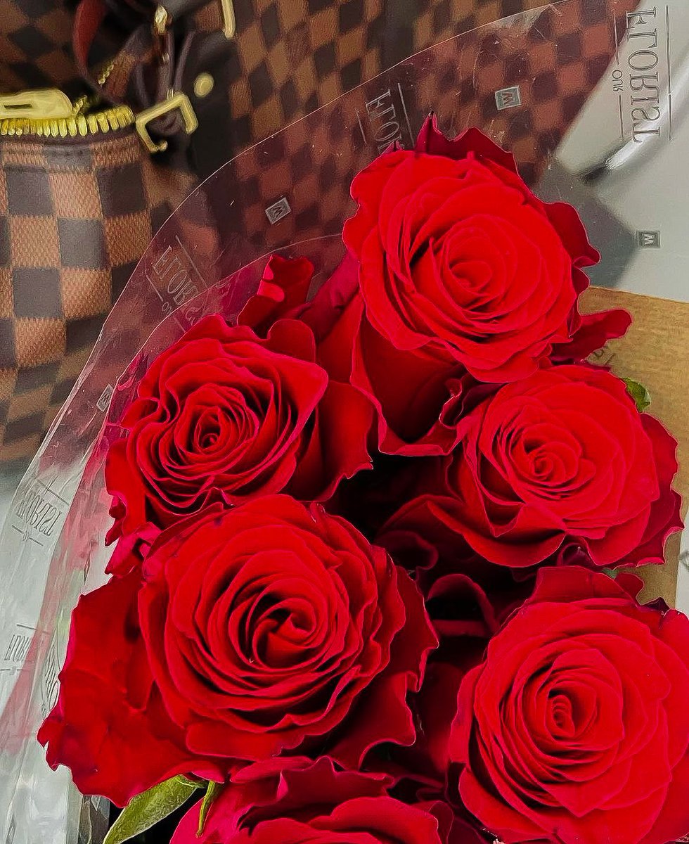 yuhhaasana's tweet image. F1 is my fav bc yeahhh 🥺🥺🥺🥺🥺