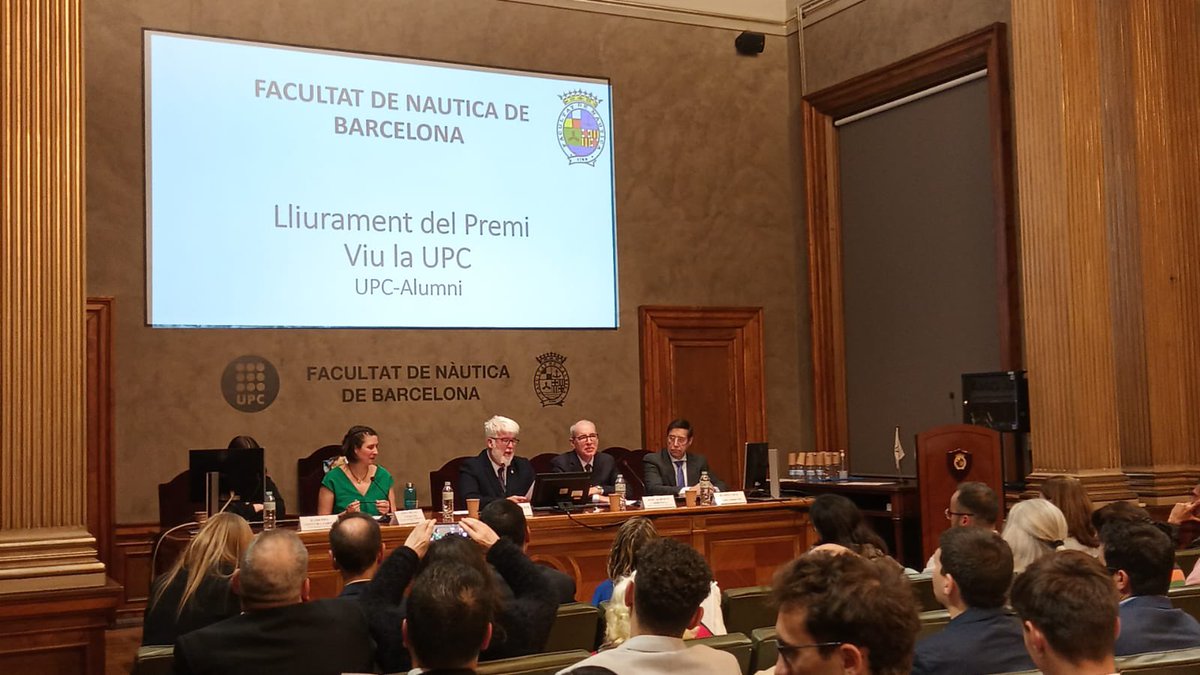 UPCAlumni's tweet photo. #graduacióFNB Ariadna Alarcón, estudiant embarcada de la @FNB_UPC és la guanyadora del premi #ViuLaUPC d’UPC Alumni. Ha enviat un vídeo d’agraïment👏🏼 Moltes felicitats😍 https://t.co/BGJTKpfDe7