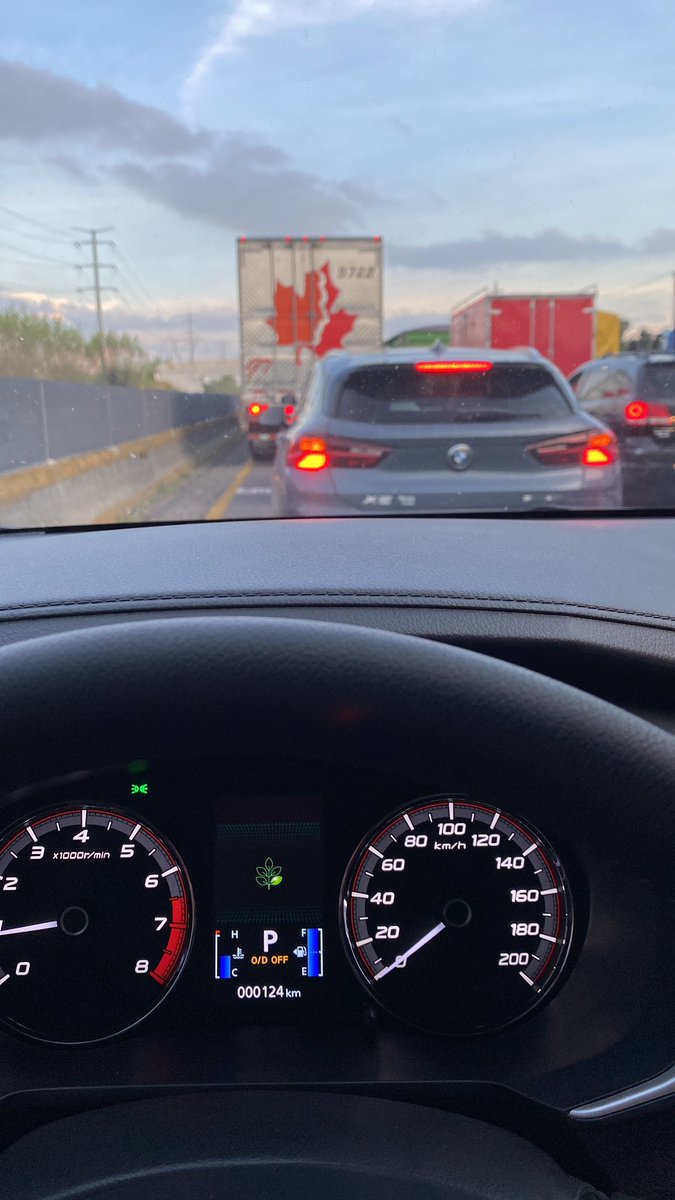 Autopista puebla bloqueada totalmente más de 2 horas parados y <a href="/CAPUFE/">CAPUFE</a> no dice nada en casetas <a href="/lopezdoriga/">Joaquín López-Dóriga</a> km 105