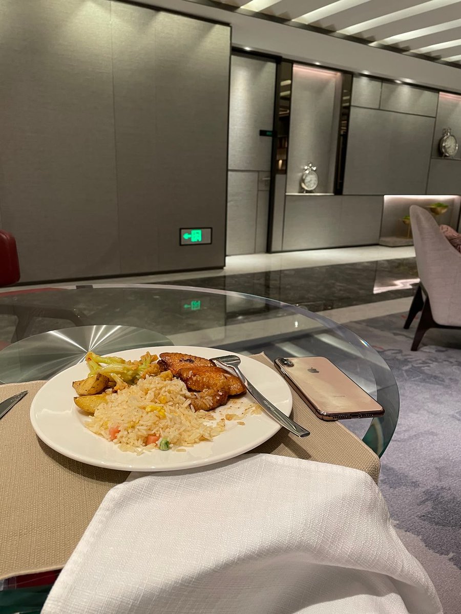 rudingar's tweet image. Makan malam sederhana.