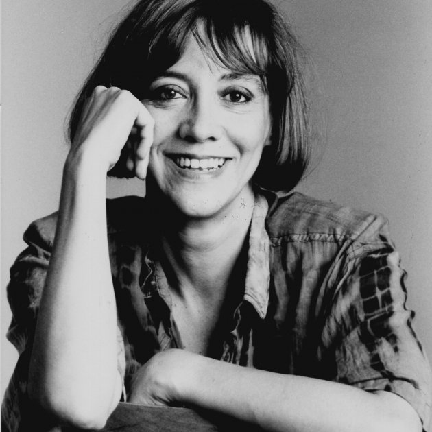 "Si em pregunten per què escric en català, se m’acuden 3 raons: 
primer, perquè és la meva llengua; 
segon, perquè és una llengua literària;  
i tercer, escric en català perquè em dóna la gana".

32è aniversari del traspàs de Montserrat Roig.