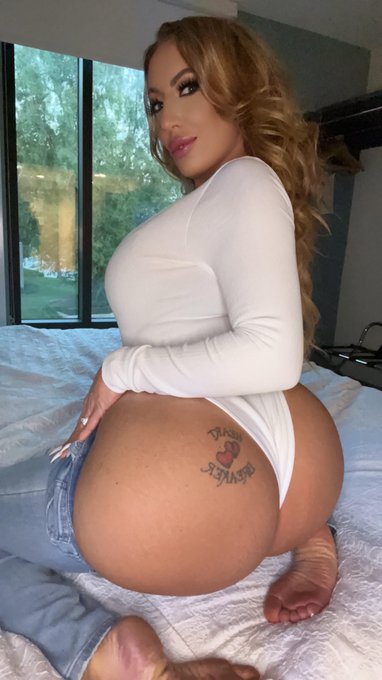 Have you checked out my FREE OnlyFans page 💦 > https://t.co/bltq32tYWM https://t.co/KZvVKzi2T7<a href="/tag/humpday"class="tags"><span>#humpday</span></a>