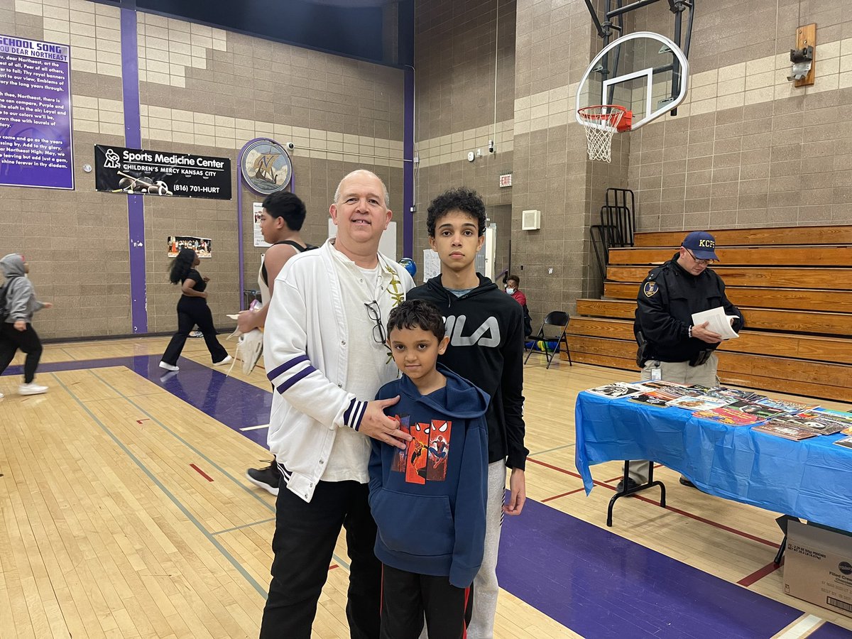 FeliciaTorres_1's tweet image. International Family Potluck! #LSCE Math