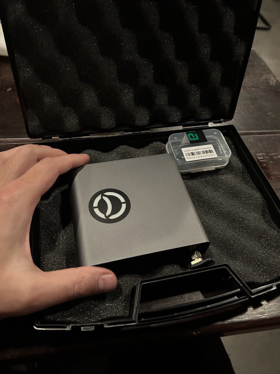 First impressions of the $ATOR Relay is it has a very premium feel, metallic casing, quite heavy but compact. Looks like something Apple would design and make.

Everything the <a href="/atorprotocol/">Anyone Protocol</a> team does is well thought out and executed to a high standard. $ATOR will be a Decacorn