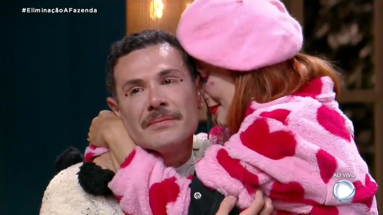 Central Reality tweet media