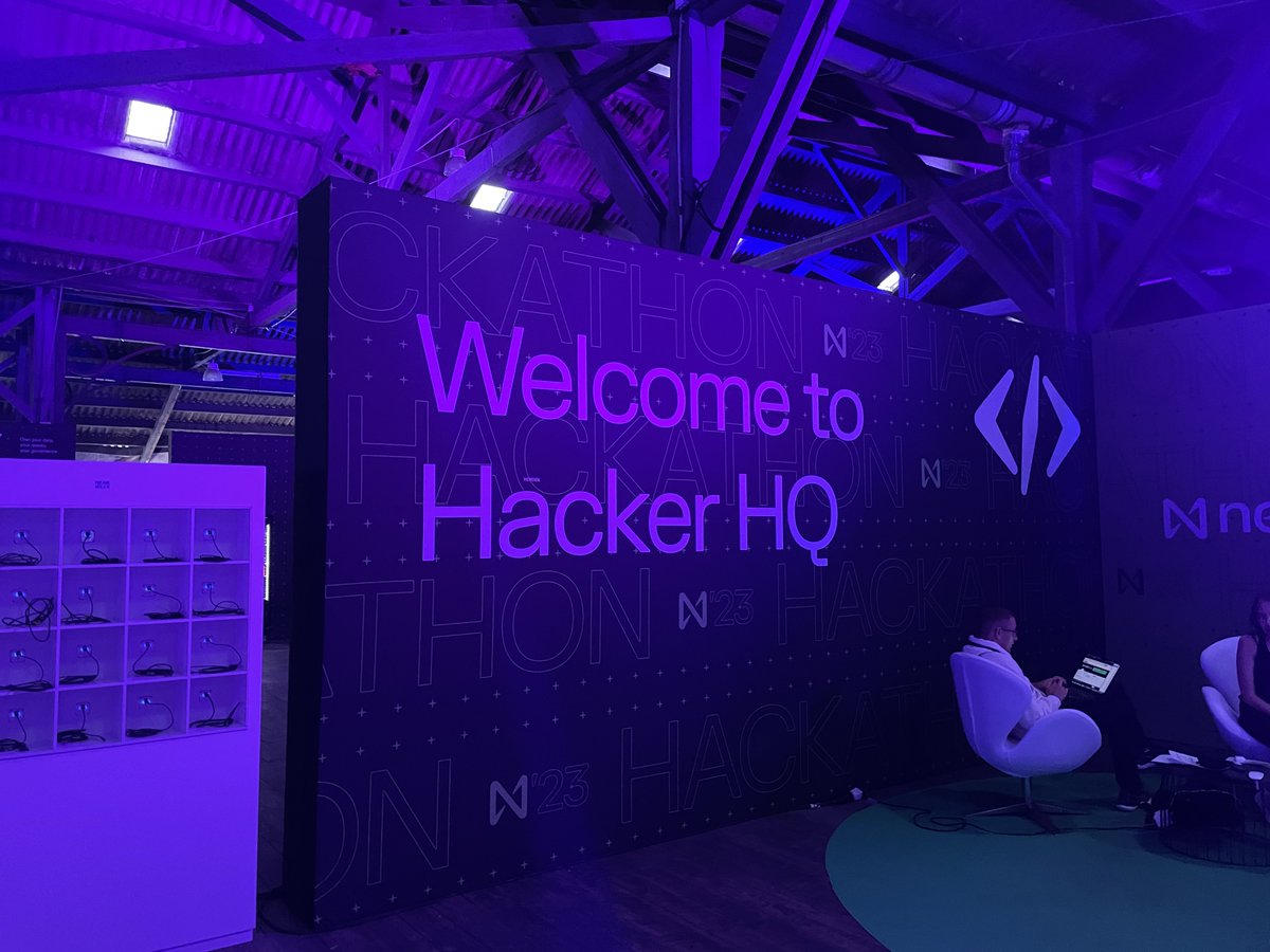 openwebacademy_'s tweet photo. 🔥 ¡Hackeamos a lo grande en #NEARCON23! 🚀
En el #OWATeam, construimos 'Proof-of-Reputation', un protocolo de préstamos que ilumina el camino para PYMEs en regiones no bancarizadas. 🌐
Evitamos la burocracia con transparencia en cadena. ⛓️ https://t.co/VxuX2KuXg7