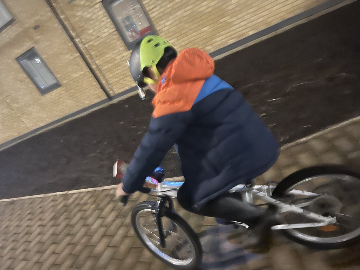 pritin (@pritin14) on Twitter photo Some @extremereading going on here ..
Two of his favourite things to do
1.Reading a book
(Jamie Smart Bunny vs Monkey )
2.Ride his bike
He enjoyed it thoroughly!!
<a href="/TVInfants/">Thames View Infants</a> <a href="/lakshmiTVI/">Lakshmi H Nair</a>
#extremereading Some @extremereading going on here ..
Two of his favourite things to do
1.Reading a book
(Jamie Smart Bunny vs Monkey )
2.Ride his bike
He enjoyed it thoroughly!!
<a href="/TVInfants/">Thames View Infants</a> <a href="/lakshmiTVI/">Lakshmi H Nair</a>
#extremereading