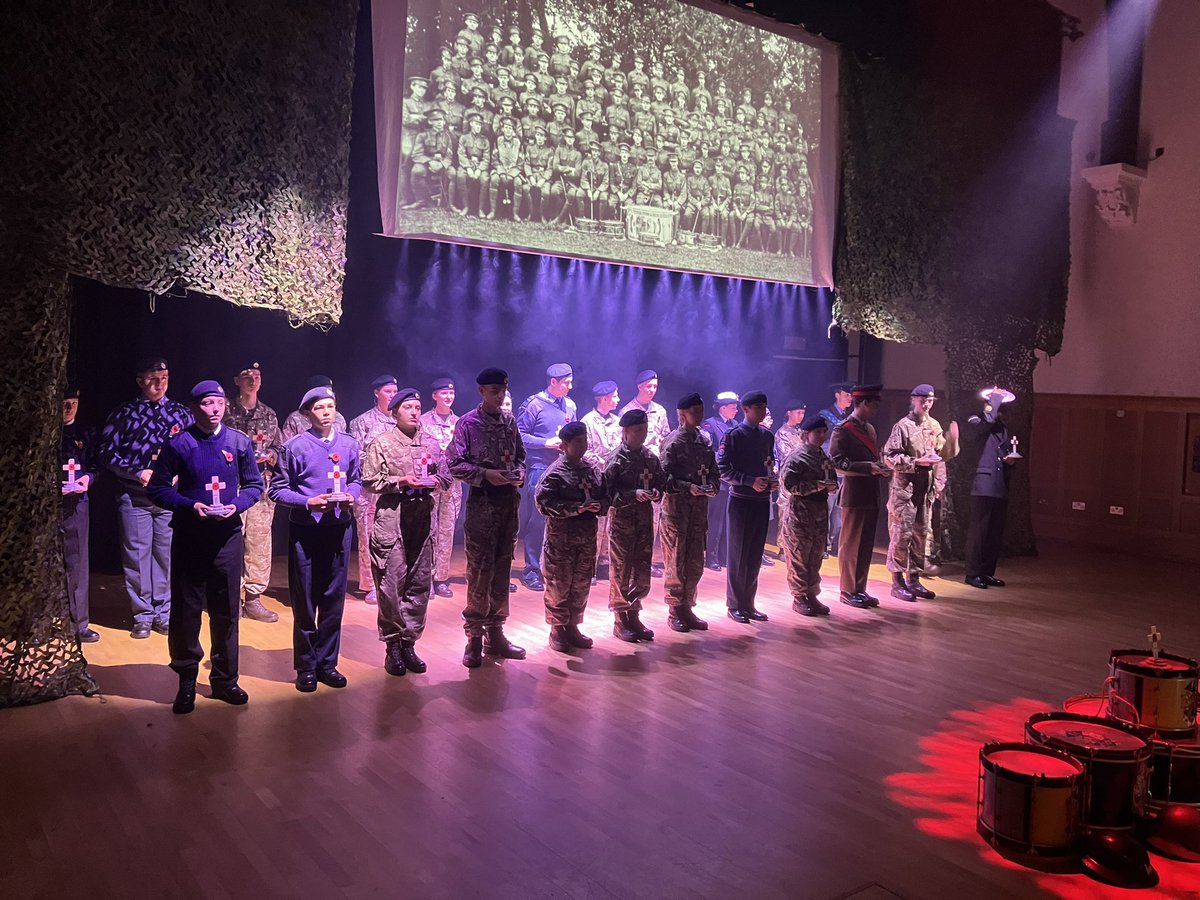This week 27 cadets from the three services of the CCF have remembered the 334 OEs who committed the ultimate sacrifice. 
In many ways it was extremely moving. 
We WILL remember them. 🙏🏻