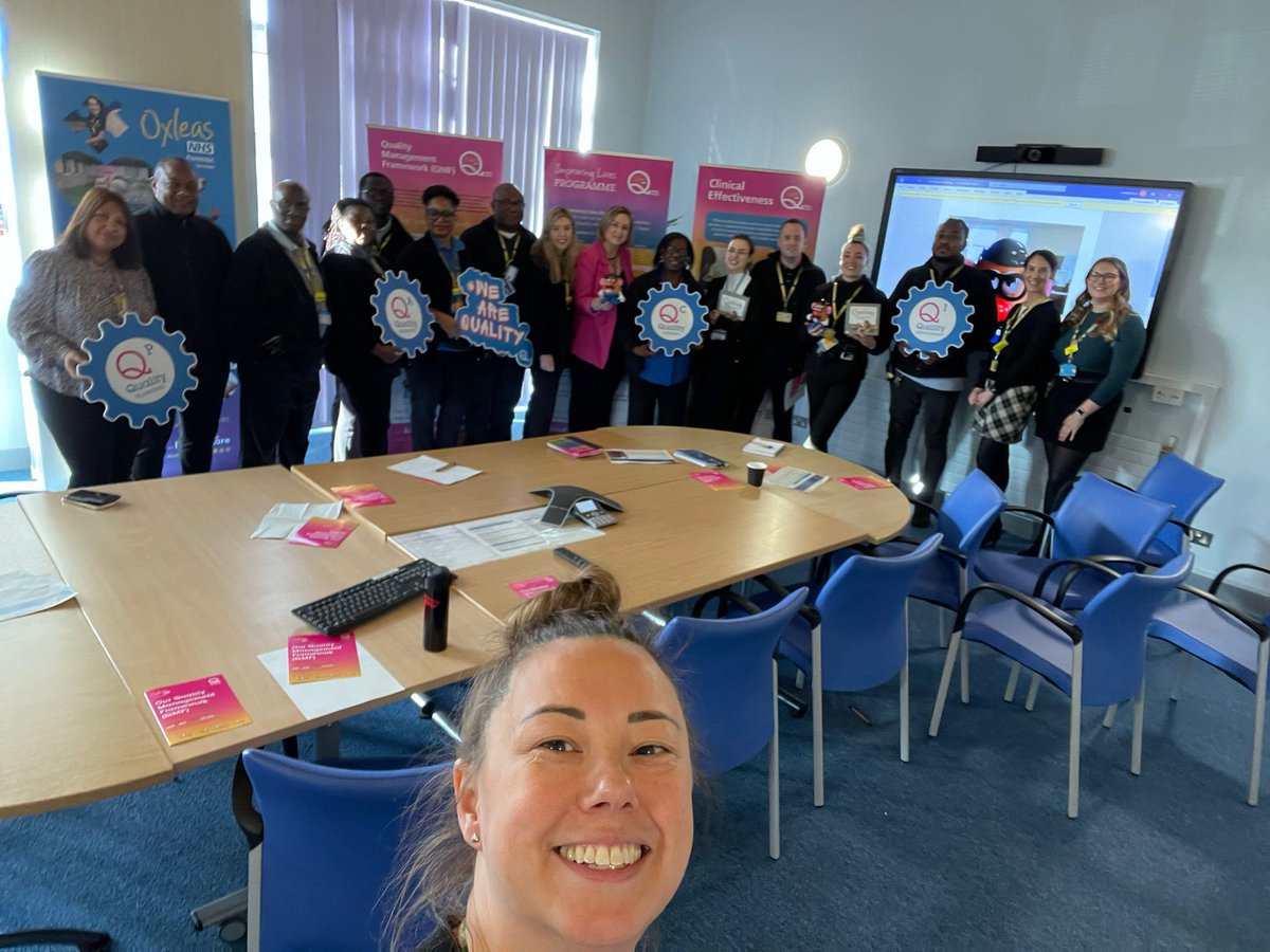 Great morning at Bracton Centre celebrating World Quality Week! Lots of dedicated staff took part in activities and learnt more about Quality Management! @OxleasQM @Vicky362174 @VSaffin @T0MGREENSLADE @Dean_Hughes_5