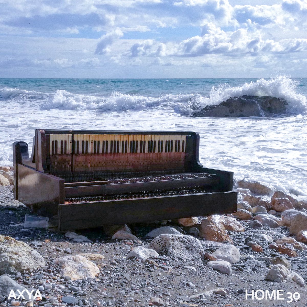 axyamusic's tweet photo. "Axya - Home 30" is out on every digital platform.
The composition includes the singing birds from my hometown in Malaga.
Enjoy!
#piano #axya #axyamusic #ambient #cinematic #brokenpiano #relaxing #birds #rain #malaga https://t.co/OisUYBNWnc