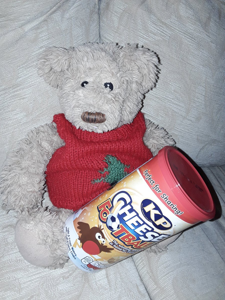 pissedbear's tweet photo. Anybody want some of my cheesy balls ๐ #sharetime ๐๐๐ https://t.co/gbioe9UaNJ