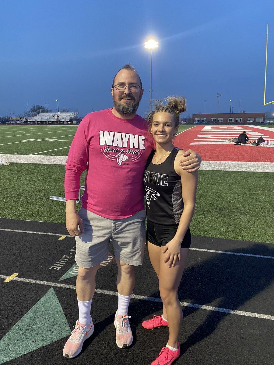 FalconsTf's tweet image. Congratulations to Cortney Knutson on her verbal commitment to continue her academic and track career at the University of Central Missouri. UCM is getting a truly dedicated athlete and I can’t wait to follow her progress. Congratulations, you deserve every bit of your success!