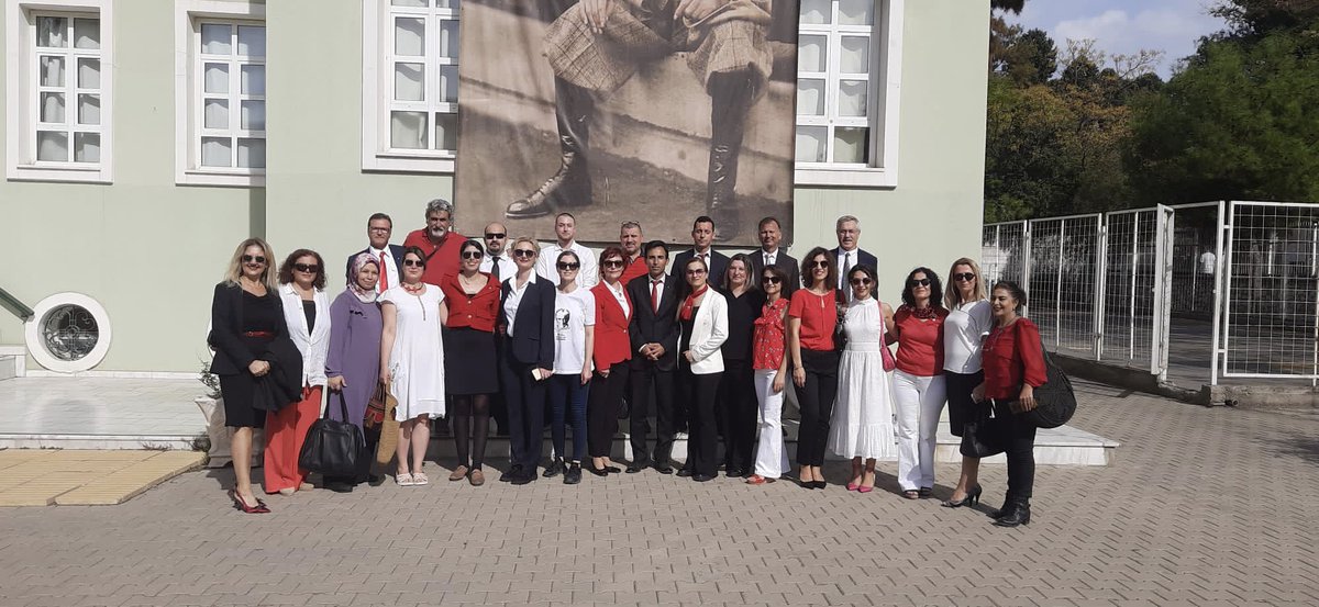 SaygLisesi's tweet photo. 100.Yılımızdan🇹🇷🇹🇷🇹🇷
Sonsuza dek Türkiye Cumhuriyeti🇹🇷🇹🇷🇹🇷
Sonsuza dek Atatürk❤️❤️❤️ https://t.co/iUV8FyjjqP