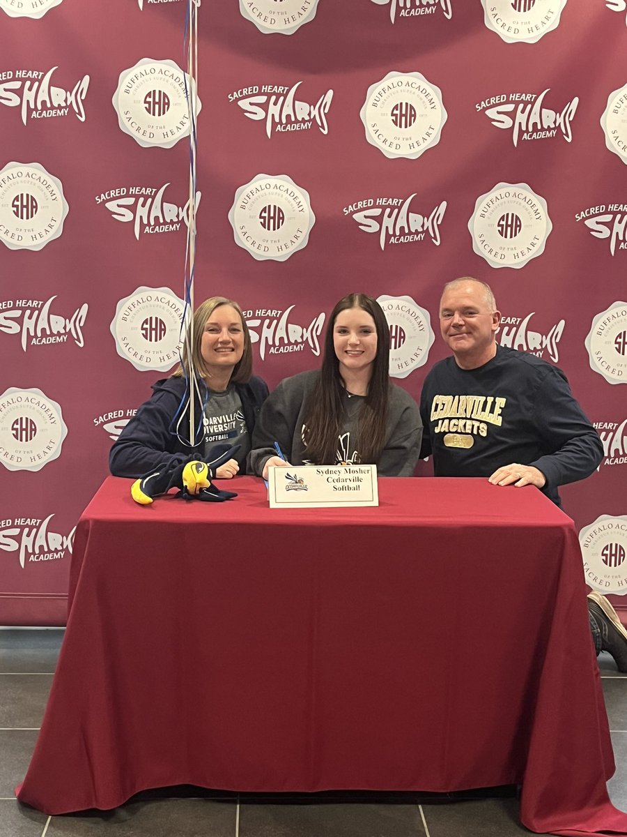 Sydney Mosher tweet media