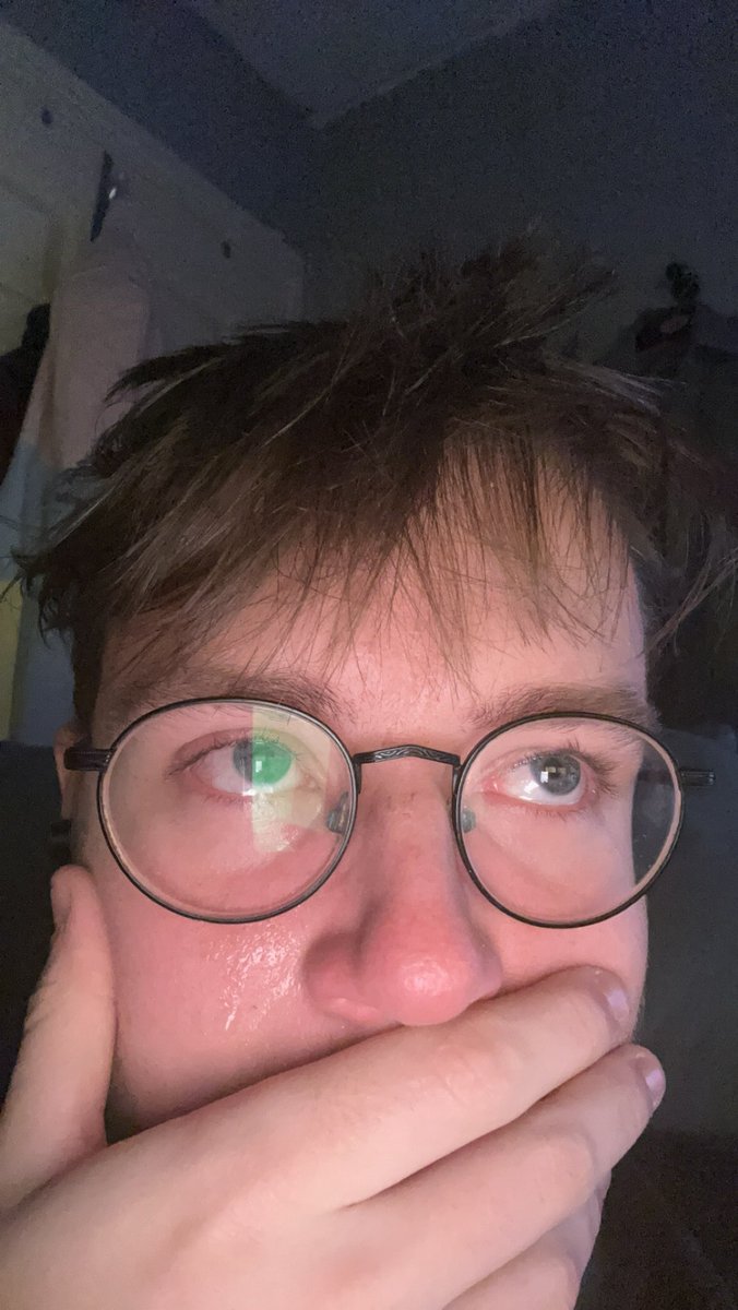ElmaxVoid tweet media