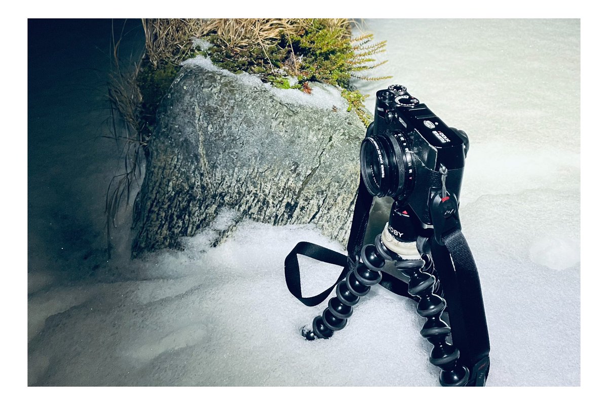 This winter I have decided to always have my camera with me. This is testing northern-light night photography with my small camera sett up - my FujiX100V and a small gorilla tripod.  #fujifilm #auroraborealis #northernlights