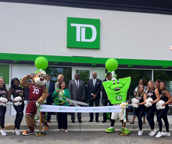 Please join us in thanking <a href="/TDBank_US/">TD Bank</a> for its incredible support of <a href="/CofC/">College of Charleston</a> as the name sponsor of TD Arena and a Gold Annual Sponsor of the Alumni Association. TD Bank's generosity makes it possible for us to foster relationships with our 100,000+ alumni, and we can't them enough