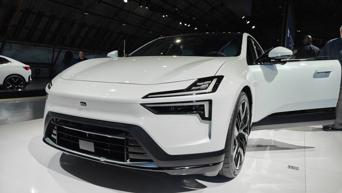 tkdsl8655's tweet image. Man does @PolestarCars know how to put out the red carpet, check out the #polestar3 #polestar4 #polestar5 #polestarroadster #ev #evcar #conceptcar