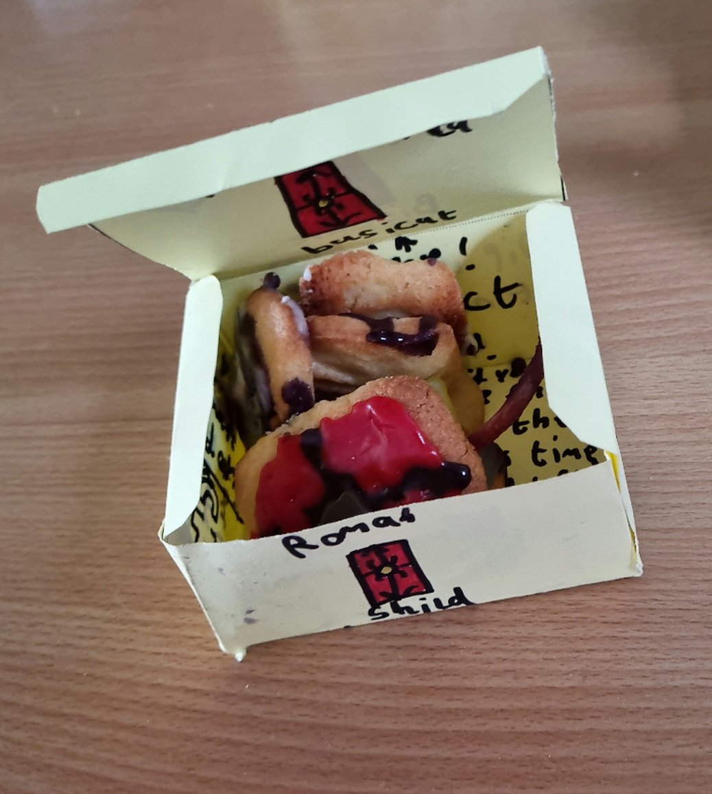 MissKhatun2's tweet photo. As part of our Design and technology unit, Year 4 made biscuits! Not only did they have the joy of decorating these but created packages for them too @HeadLHS @MrsGossLHS @LHS_Watford https://t.co/tV4coYyMxN