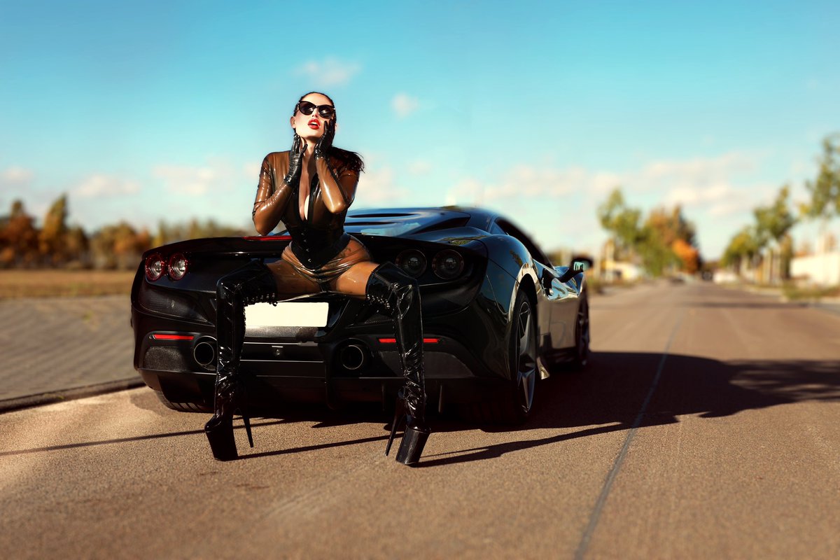 Verweile nicht in der Vergangenheit, träume nicht von der Zukunft. Konzentriere dich auf den gegenwärtigen Moment.
 Fotografin: <a href="/MikalangPhoto/">Mika Lang Photography</a>