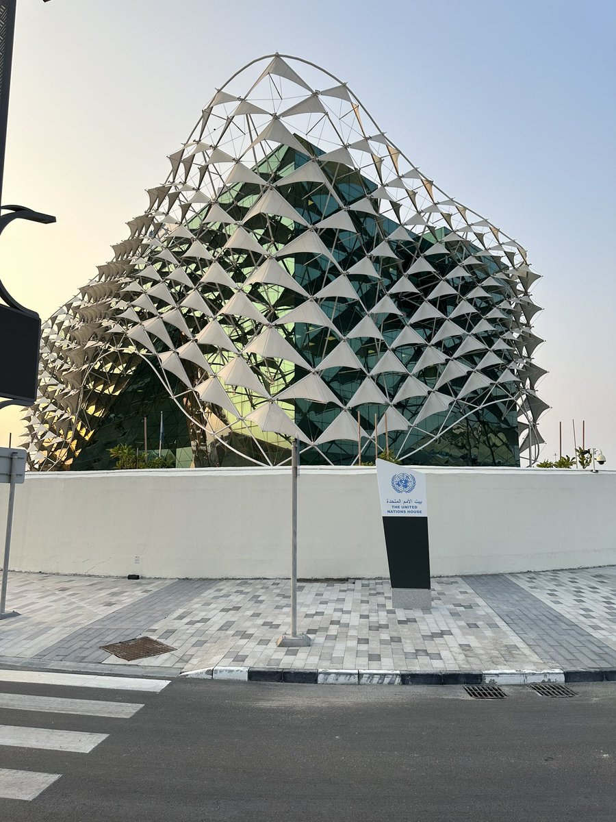 Pleasure to contribute to a roundtable on #climatechange &amp; #Migration today in Doha hosted by <a href="/IomQatar/">IOM Qatar 🇶🇦 🇺🇳</a> - interactive discussion with a range of participants: govt, academia, civil society &amp; various orgs. to ensure human centered approach to migration &amp; urgency of #ClimateAction