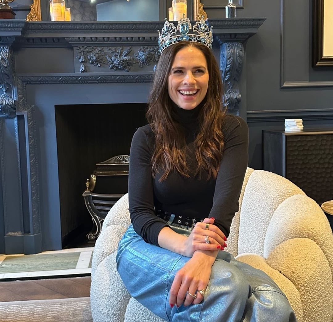 SpanglyAgent's tweet image. 