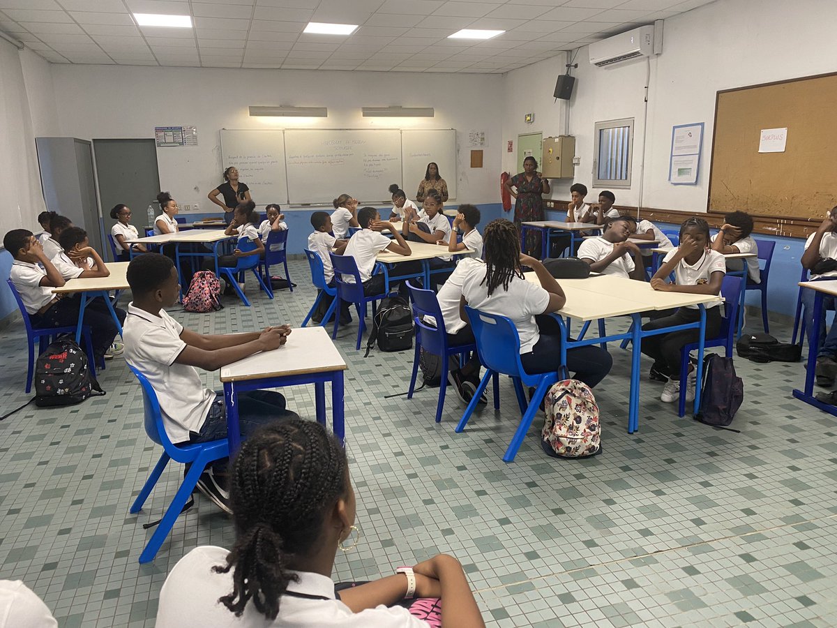 Prévention du harcèlement 
Présentation de la cellule bien être et des élèves ambassadeurs PHARE du collège Jenny ALPHA