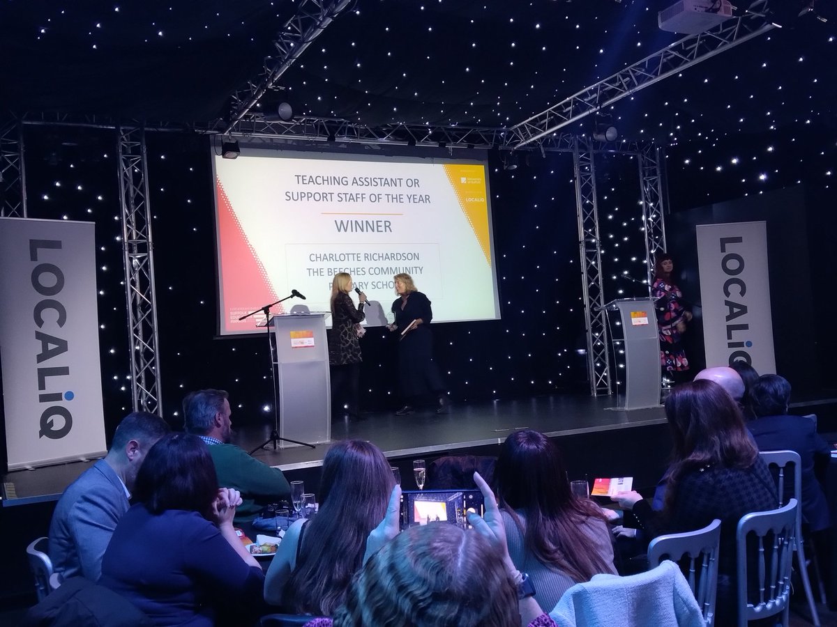 Another wonderful winner at the @localiq Suffolk Education Awards tonight! Congratulations to the wonderful Charlotte Richardson of @BeechesCP - TA and Support Staff of the Year Award 🥳🎉❤️🙏