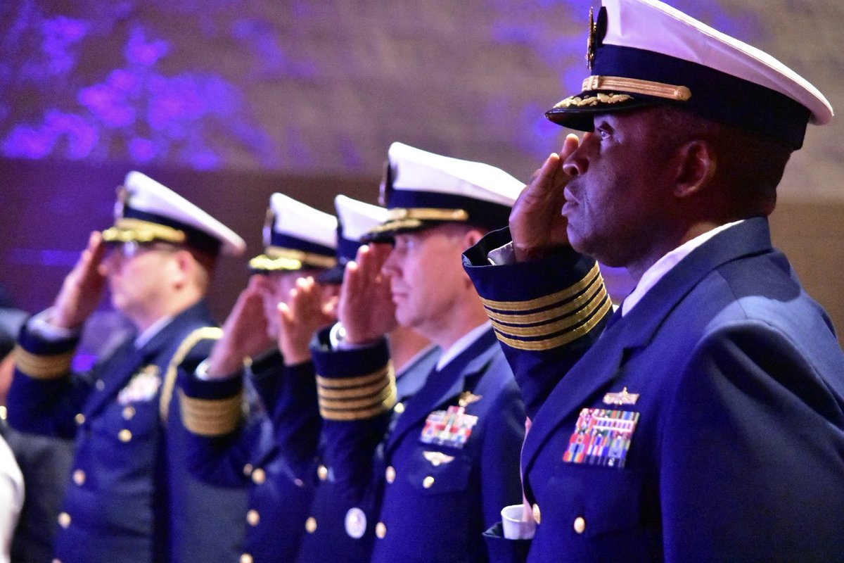 SaralandSchools's tweet image. Historic day for the Spartans 🇺🇸 Dignitaries were on hand for the Commissioning Ceremony of  @SaralandHigh’s Coast Guard JROTC. This program is the only in AL &amp;amp; one of 10 in US. These cadets are pioneers, developing into service-minded citizens of character!