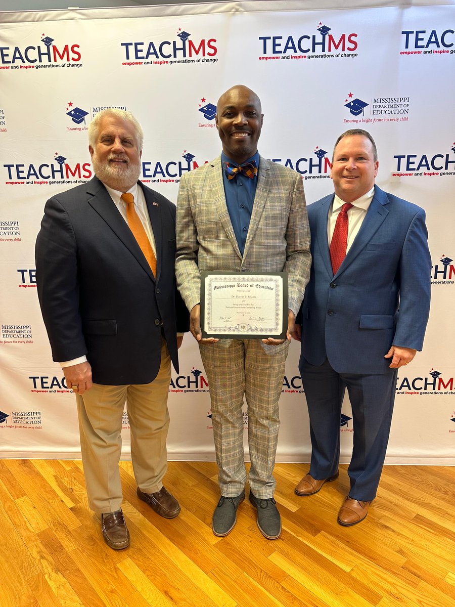 Starkville High School 🐝 tweet media