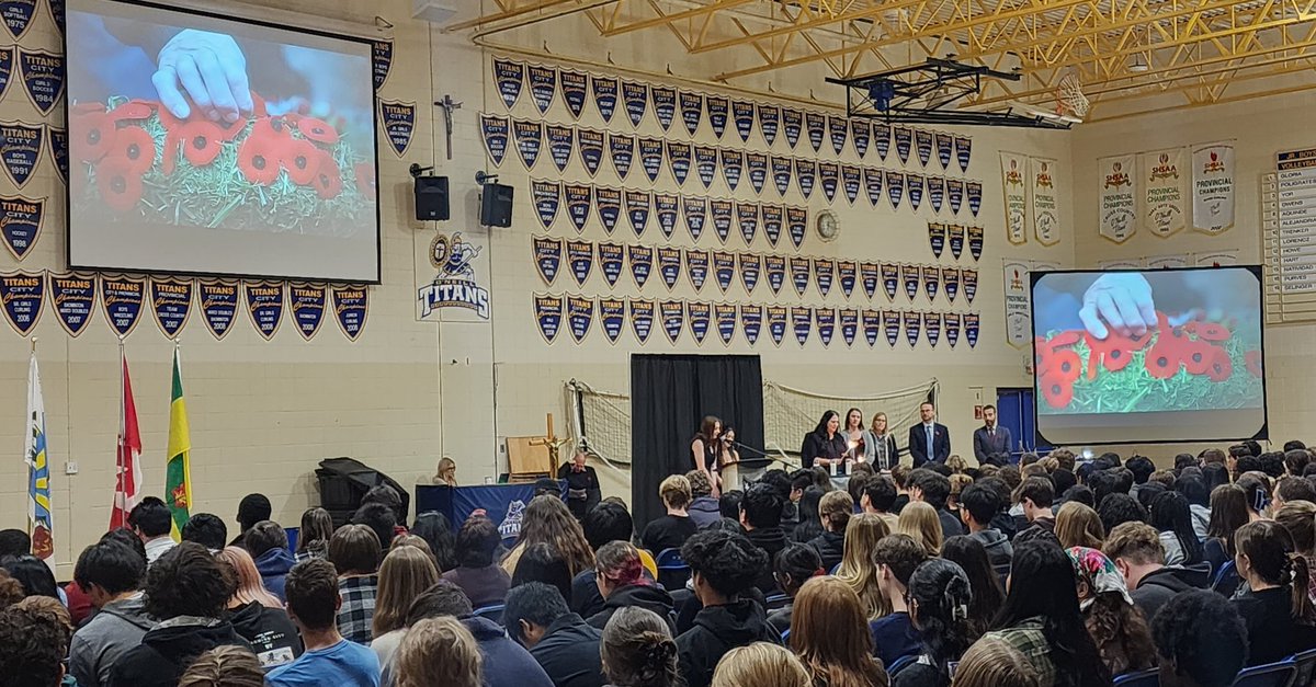 Always a pleasure taking in the @oneilltitans Remembrance Day Service. A perfect reminder of why we need to study the past and thank those who came before us. We need to honour those who allowed us the privileges we have to today. #LestWeForget #weshallrememberthem #VeteransWeek