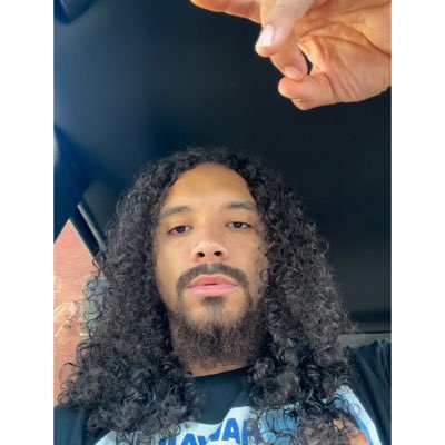 KillAllSimps's tweet photo. #NewProfilePic the cool guy https://t.co/UWXuSxifzR