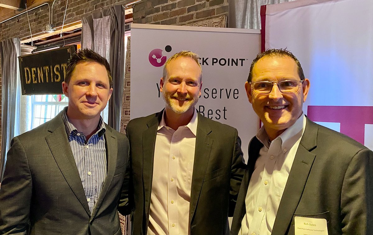 TechnologyIowa's tweet photo. "Optimism wins; positivity and optimism always win." 

Standing-room-only crowd this morning at TechBrew:AM to hear from Joe Riesberg, SVP and CIO at @EMCInsurance and '23 Chair of TAI Board of Directors.

Sponsored by @CheckPointSW 

Join us in Dec.
https://t.co/H2NyNqTz9v https://t.co/T9kv8xG6UK