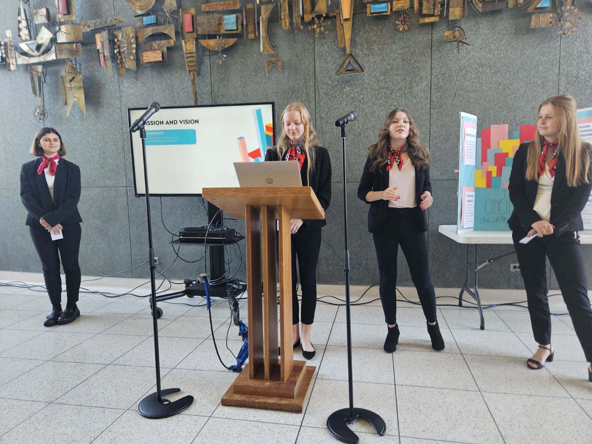 Cindy Veraldo tweet media