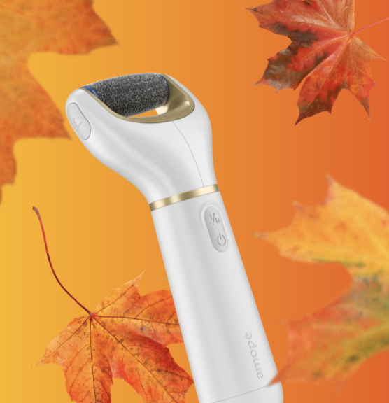 Fall in love with a bolder sole. 🍂💥🧡 

With 360 degree spin and a roller head with diamond crystals, it’s never been easier to have soft, smooth skin thanks to Amopé’s Pedi Perfect® Electronic Foot File. 😊  #beaboldsole 

Shop our fave foot file: bit.ly/AmopeUSA