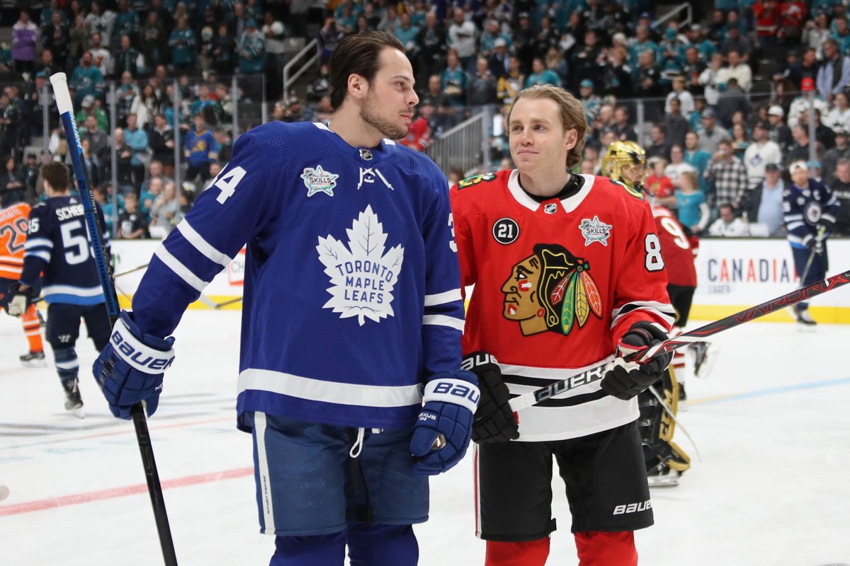 Maple Leafs Wave tweet media