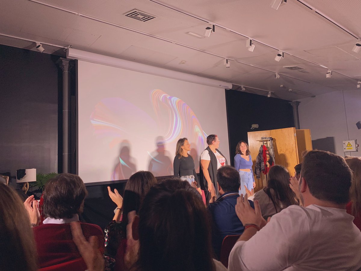 Marta Fdez. De Castro Ruiz (@martitaruiz) on Twitter photo ¡Enhorabuena a la agrupación teatral Phoenix y a su elenco formado por Ale Acedo, Marina Requena y Aránzazu Mansilla por Bondage!
Obra divertidísima y amena. ¡Muy recomendable!
Gracias <a href="/FMohatar/">Fadela Mohatar</a> por llevar el teatro como bandera cultural. ¡Enhorabuena a la agrupación teatral Phoenix y a su elenco formado por Ale Acedo, Marina Requena y Aránzazu Mansilla por Bondage!
Obra divertidísima y amena. ¡Muy recomendable!
Gracias <a href="/FMohatar/">Fadela Mohatar</a> por llevar el teatro como bandera cultural.