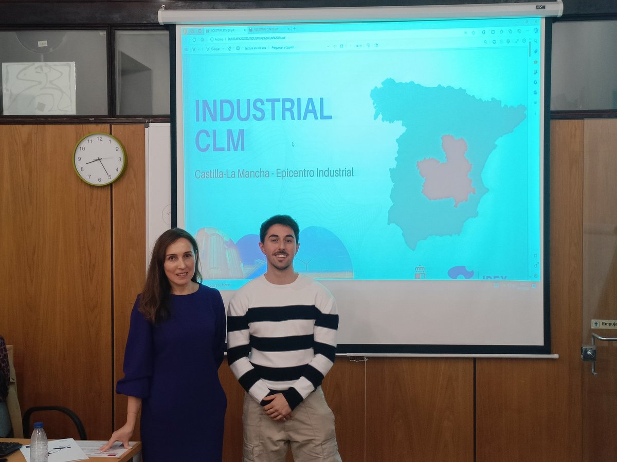 Hoy agradecemos a Violeta Lupascu, de <a href="/Ipex_clm/">Ipex</a>, por la fantástica sesión que ha impartido en nuestro Máster, hablando sobre el sector industrial en nuestra región 👏🏼🏭