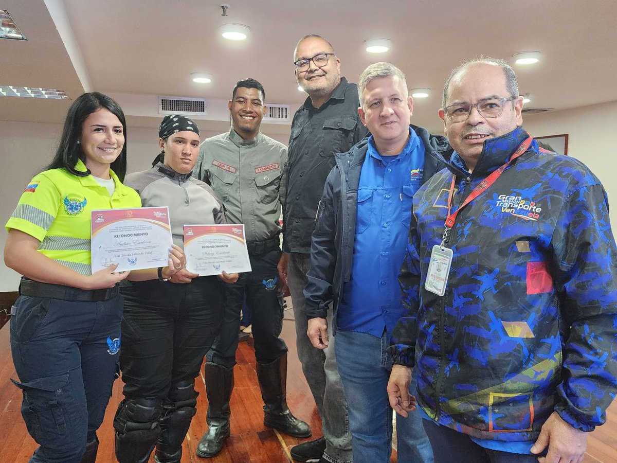 Ministerio del Poder Popular para el Transporte tweet media