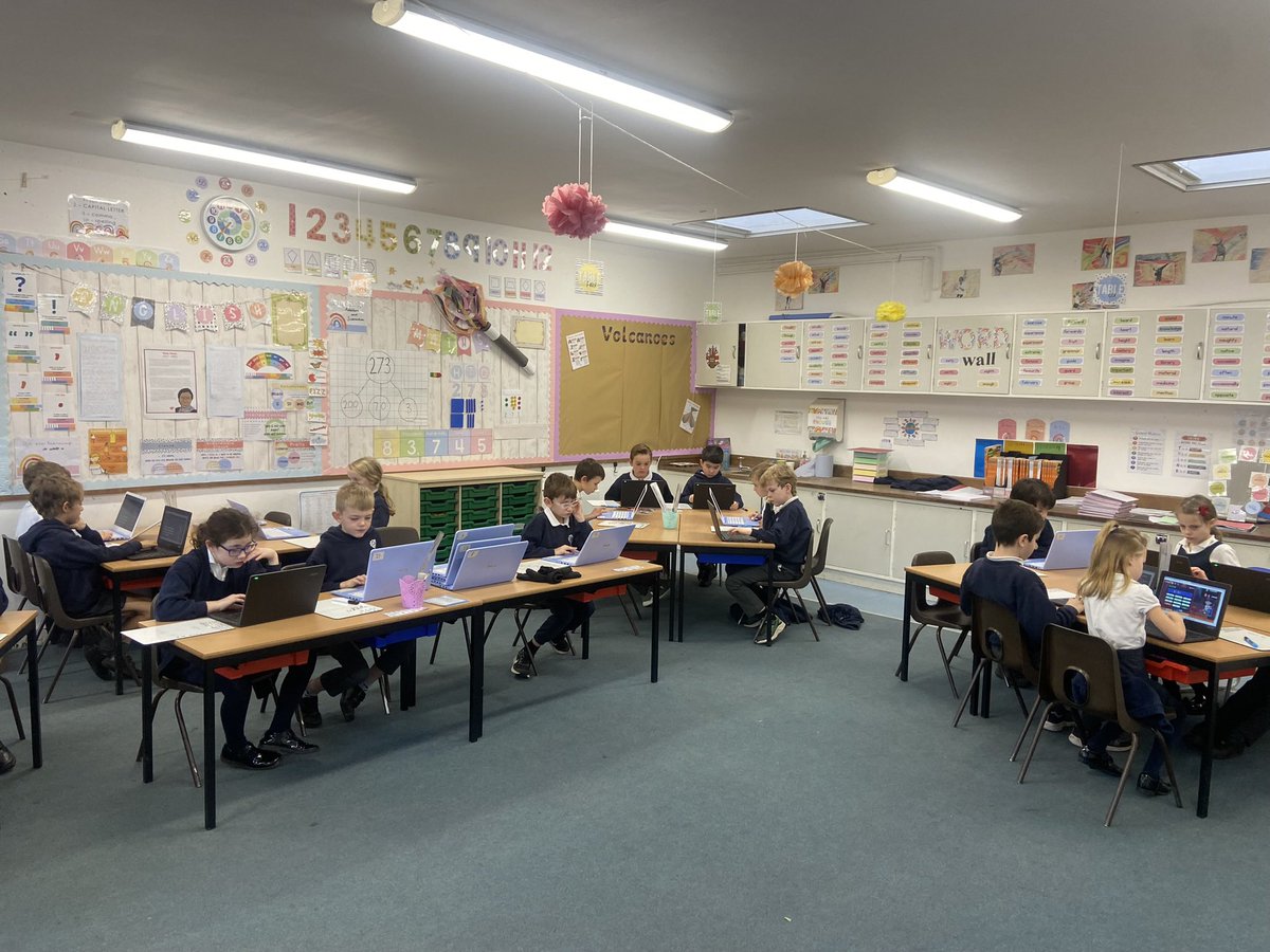 DanesfieldY3's tweet photo. Timestables rock! 🤘🏼

@DanesfieldSchl @TTRockStars https://t.co/WVww3dbOej