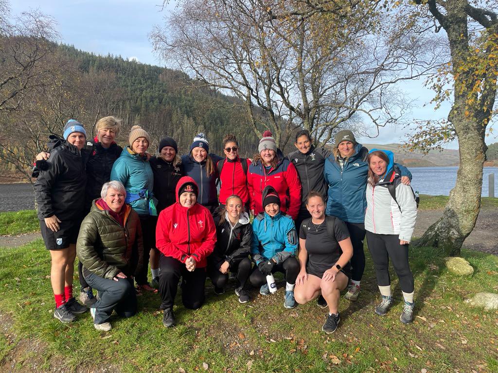 coach_rgower's tweet photo. I’ve had the most amazing 3 days with this inspirational group of women⭐️ Diolch @WelshRugbyUnion @WAKTUCHALLENGE https://t.co/CuCwiXyjNJ
