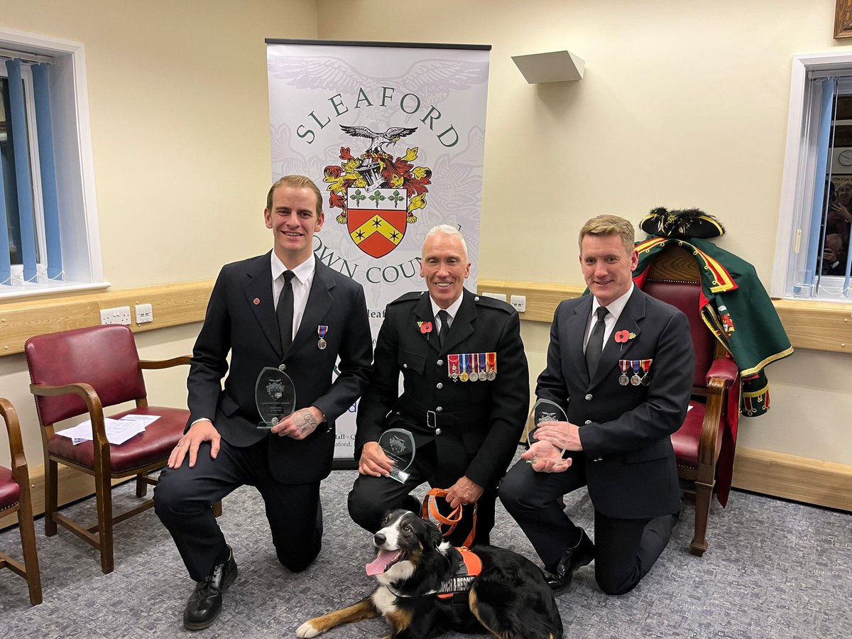 A big congratulations to our Crew Managers Colin Calam and Ben Clarke 

Tonight they were awarded the ‘Sleafordian of the Year’ alongside Neil Woodmansey (and ofcourse Colin the Dog).

A huge congratulations to you and all your efforts.

#fireservice #firefighters