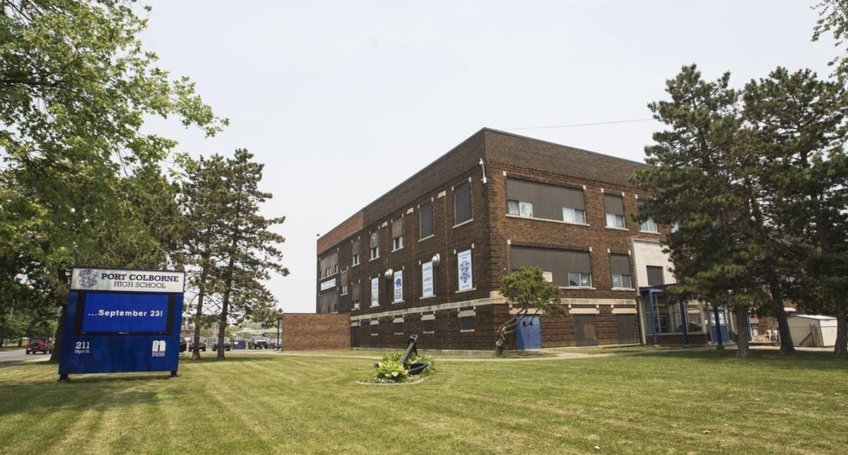 Port High, two elementary schools locked down for police investigation
niagarathisweek.com/news/crime/por…