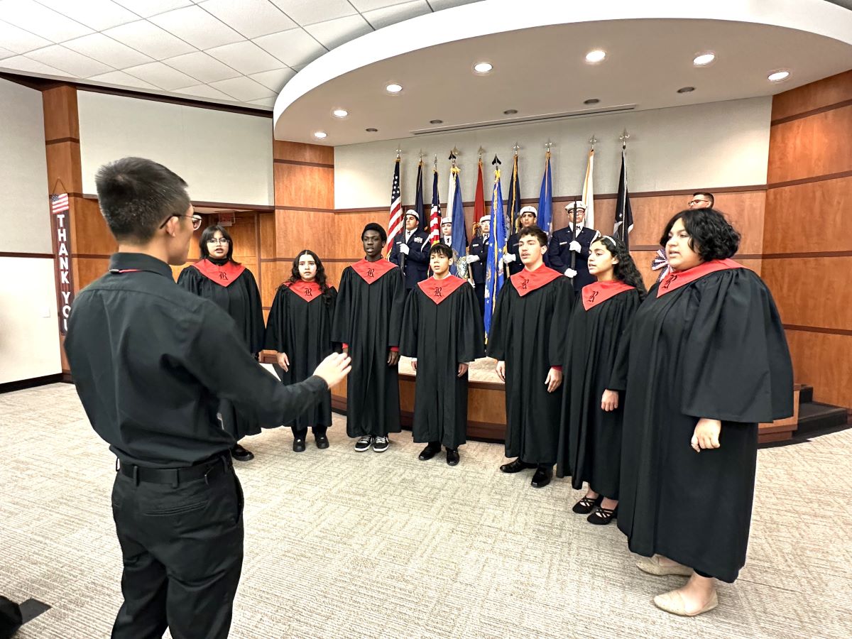 #Penske honored military #veterans Thursday during a pre-Veterans Day recognition event in #ReadingPA. The <a href="/RDGschools/">Reading School District</a> High School choir performed, and the <a href="/MuhlHighSchool/">Muhlenberg High School</a> JROTC presented the colors and led a flag-retirement ceremony. #PenskeSalutes #VeteransDay