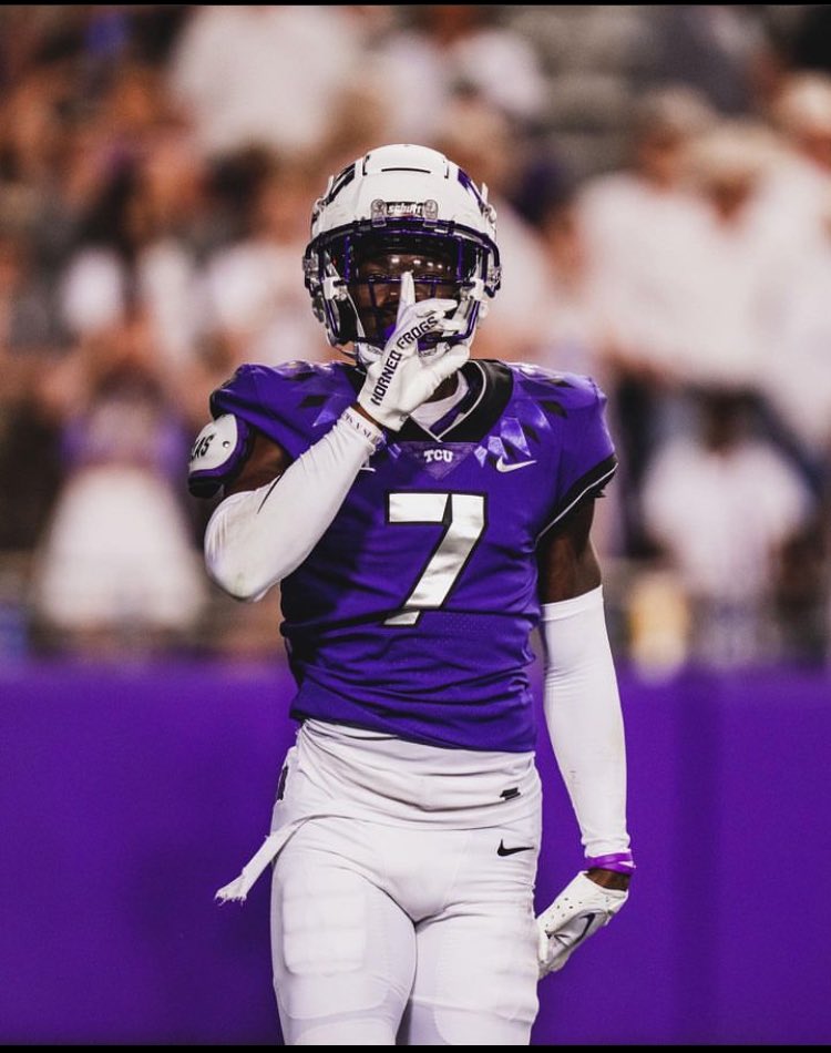 #AGTG After a great conversation with @CoachMXKelly I am blessed to receive my first offer from TCU🟣⚪️