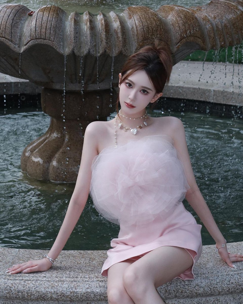 BeckThompson11's tweet photo. You want to know what my biggest turn-on is?
#北美应召女郎 #美国应召女郎 #加拿大应召女郎 https://t.co/djcQ8VfVtj