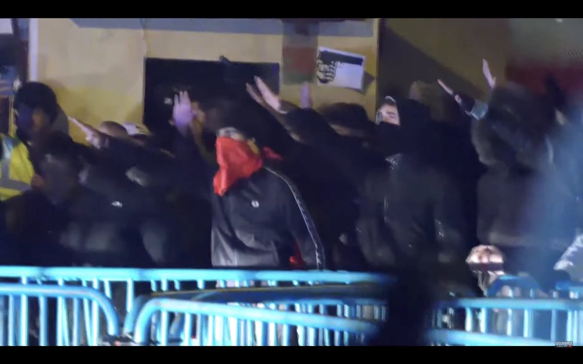 Hay unos nostálgicos de la mascarilla en Ferraz.